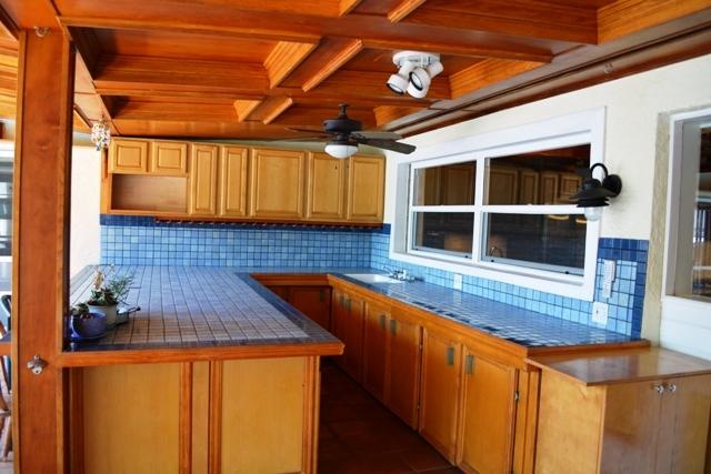 1340 Northeast 4th Court Boca Raton, FL 33432 - Photo 7 of 20 SUMMER KITCHEN