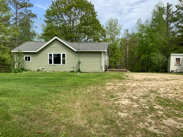 $129,900 | 16658 140th Avenue, Leroy, MI 49655