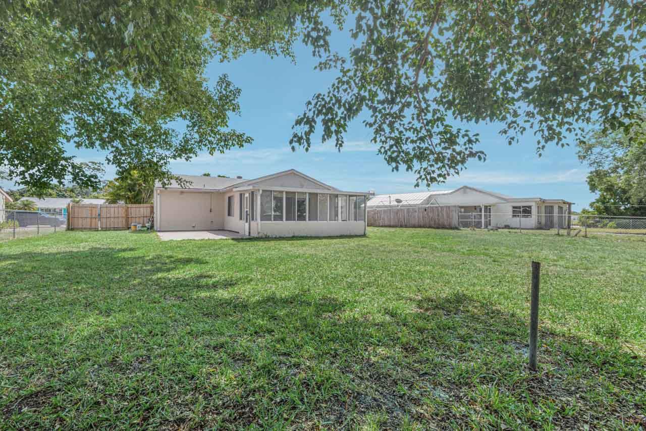 2118 Southeast Shipping Road Port St. Lucie, FL 34952 - Photo 19 of 21 2118 SE Shipping Rd - WEB - 19