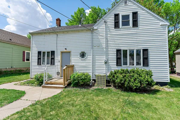 $175,000 | 820 North 6th Street, Montevideo, MN 56265