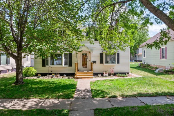 $175,000 | 820 North 6th Street, Montevideo, MN 56265