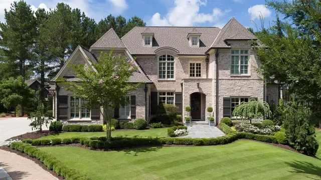 $2,888,000 | 4822 Ipswich Glen, Suwanee, GA 30024
