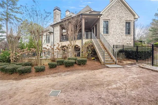 $2,888,000 | 4822 Ipswich Glen, Suwanee, GA 30024