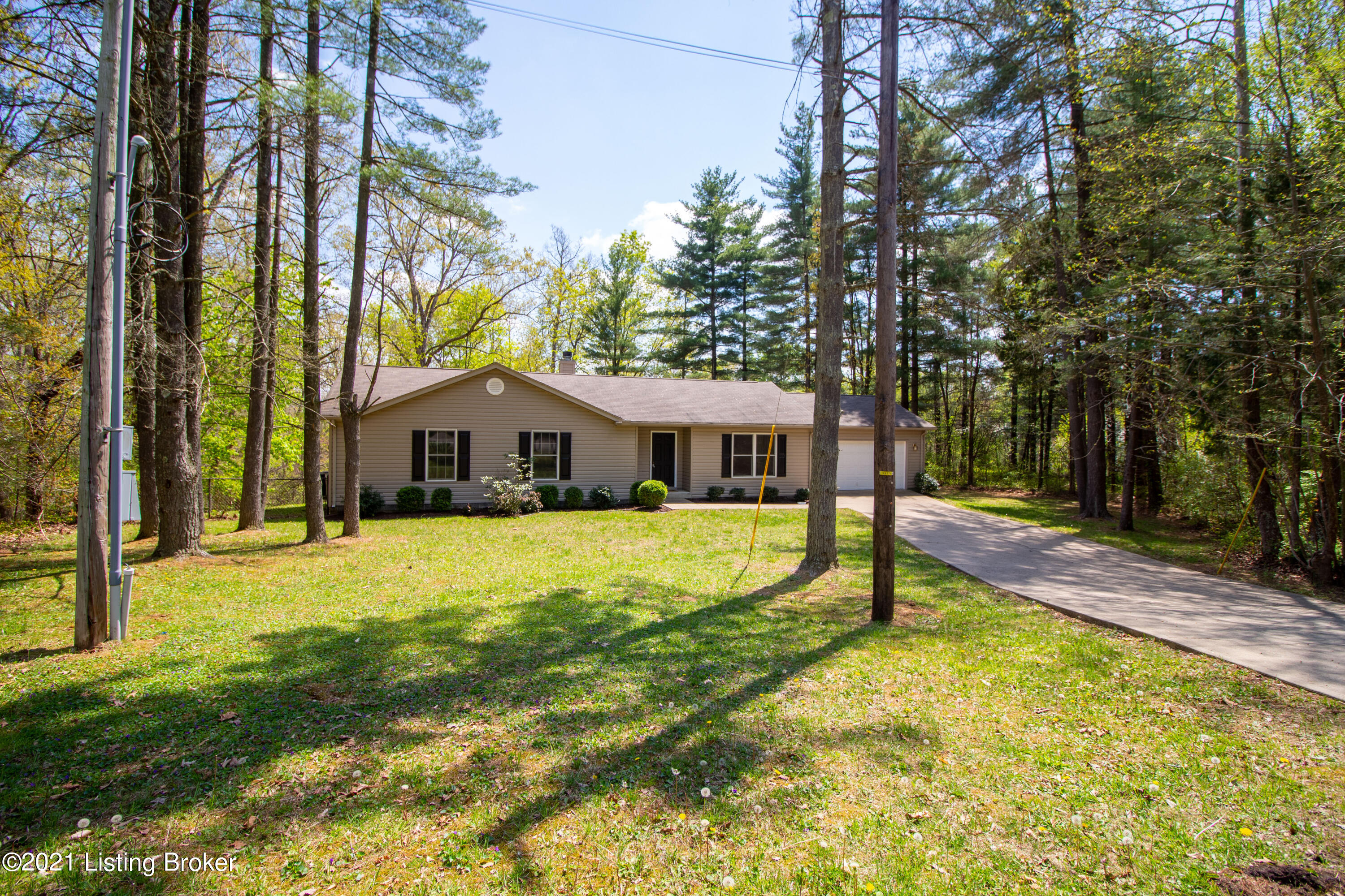 2 Tanager Road Brandenburg, KY 40108 - Photo 3 of 22 all pics (25 of 25)
