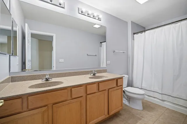 $6,400 | 408 North White Deer Trail, Vernon Hills, IL 60061