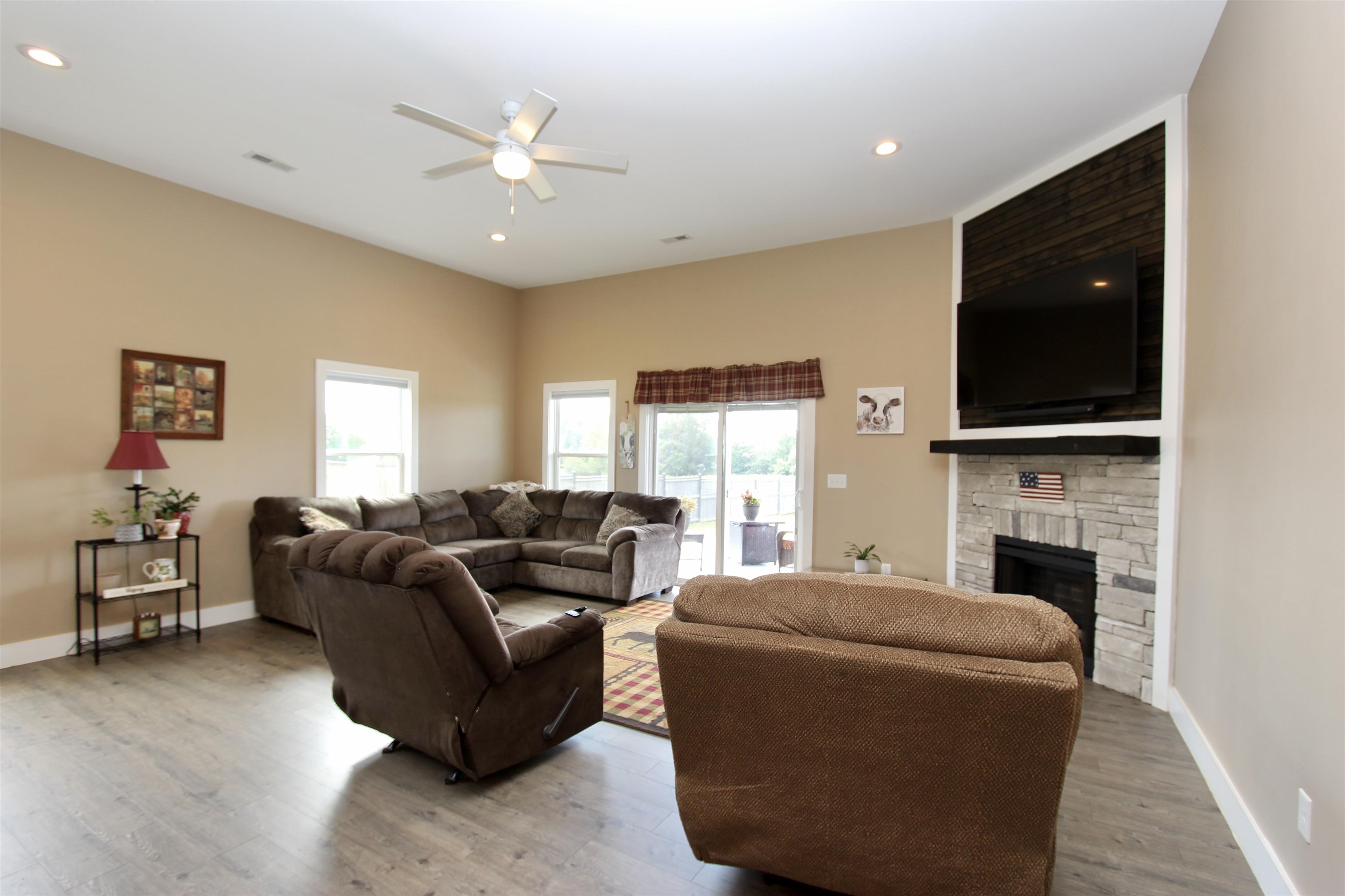 1397 Pleasant School Road Gaffney, SC 29341 - Photo 4 of 25