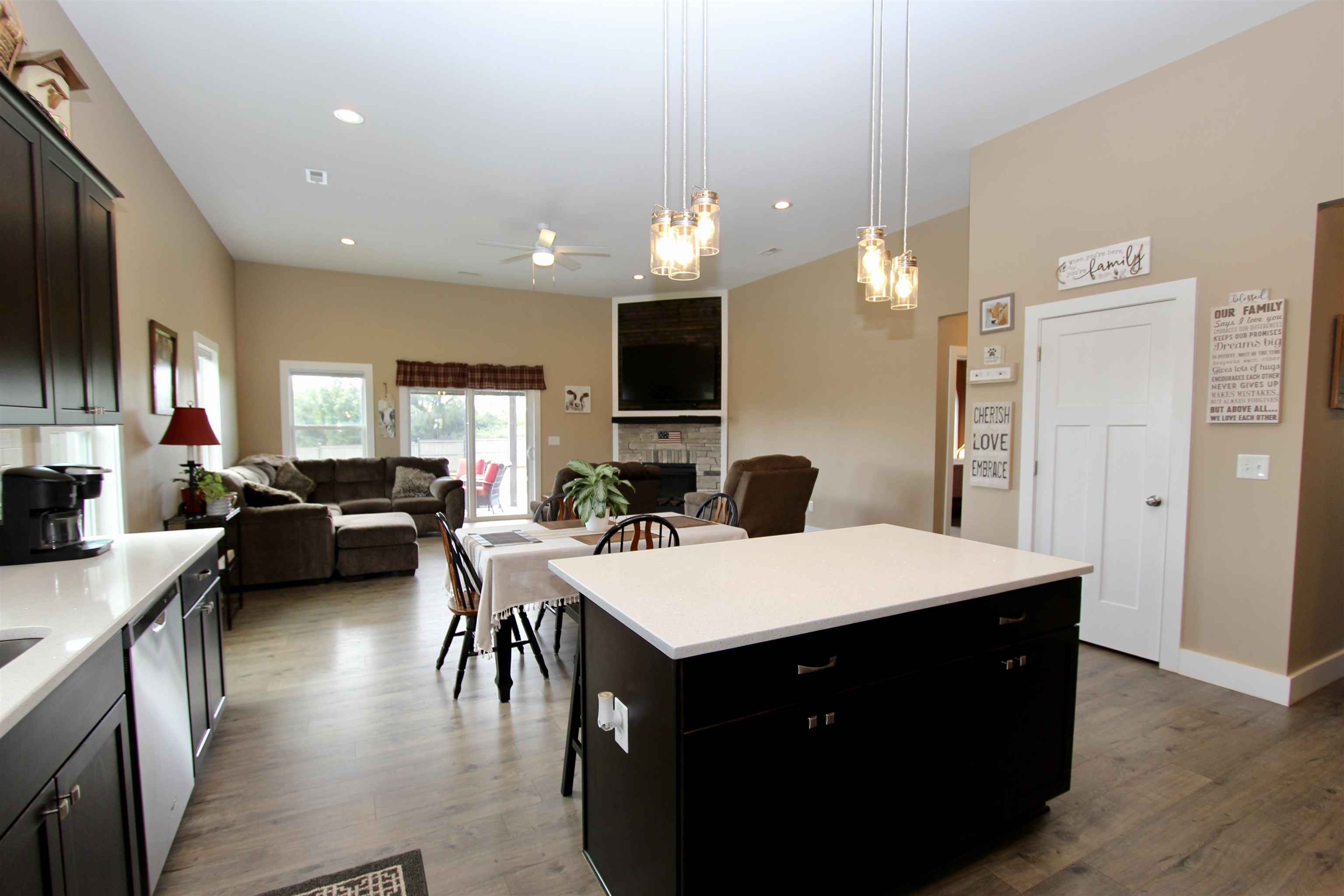 1397 Pleasant School Road Gaffney, SC 29341 - Photo 8 of 25