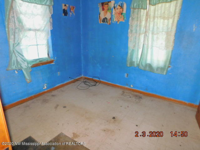 824 Smart Road Como, MS 38619 - Photo 11 of 15 DSCN8623