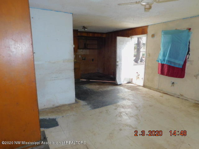 824 Smart Road Como, MS 38619 - Photo 3 of 15 DSCN8611
