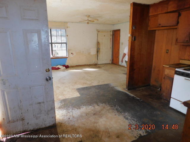 824 Smart Road Como, MS 38619 - Photo 5 of 15 DSCN8613