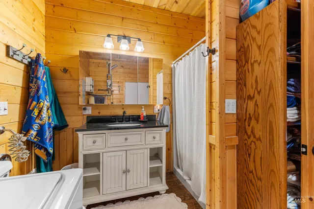 $395,000 | 236 Seven U Ranch Road, Lucile, ID 83542