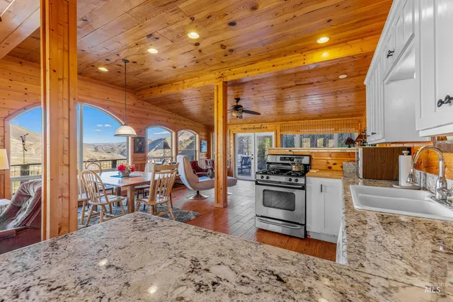 $395,000 | 236 Seven U Ranch Road, Lucile, ID 83542