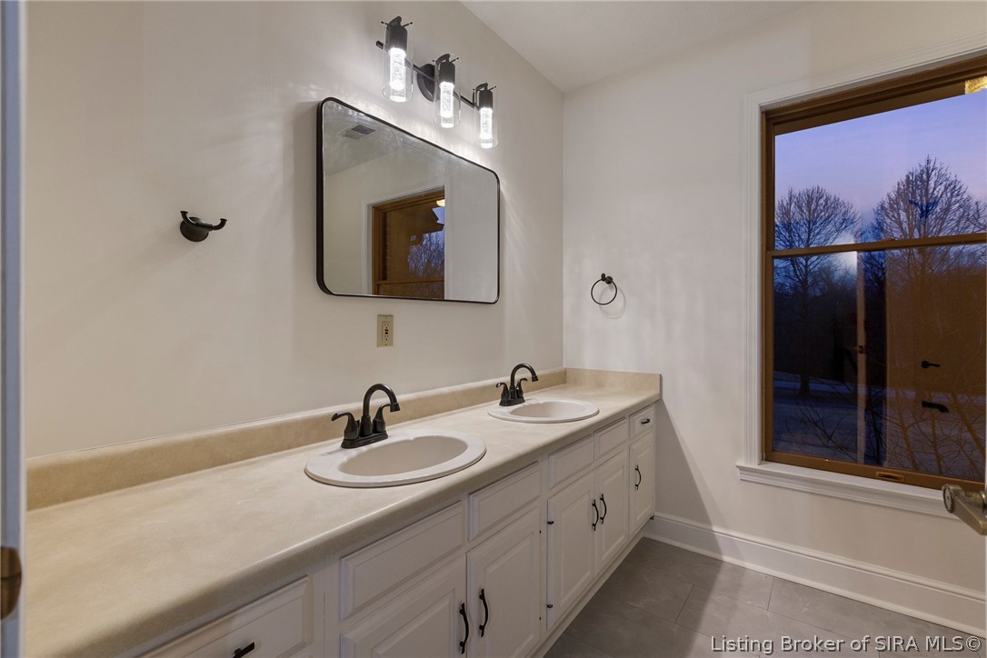 4640 Edwardsville Galena Road Floyds Knobs, IN 47119 - Photo 29 of 37