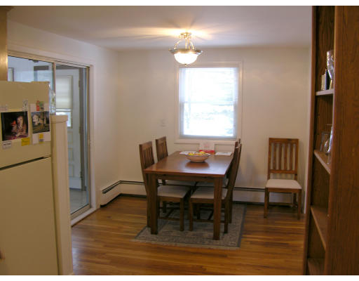 6 Russett Road Bedford, MA 01730 - Photo 3 of 8 Gallery Image 3