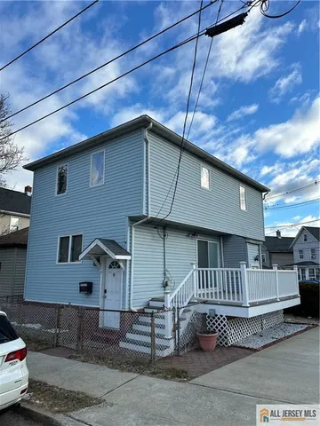 $4,200 | 1 Stanton Street, South River, NJ 08882