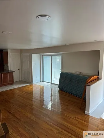 $4,200 | 1 Stanton Street, South River, NJ 08882