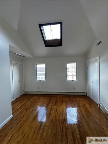 $4,200 | 1 Stanton Street, South River, NJ 08882