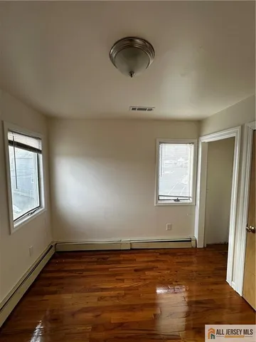 $4,200 | 1 Stanton Street, South River, NJ 08882
