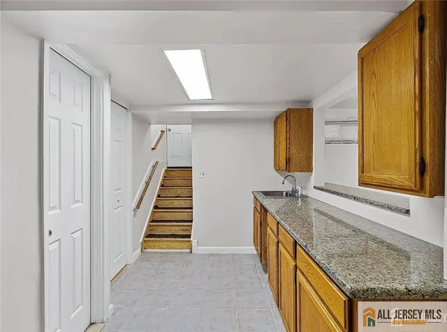 $4,200 | 1 Stanton Street, South River, NJ 08882