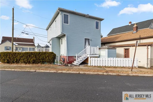 $1,500 | 1 Stanton Street, South River, NJ 08882