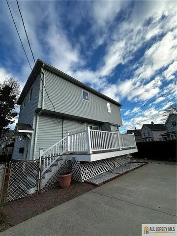 $4,200 | 1 Stanton Street, South River, NJ 08882