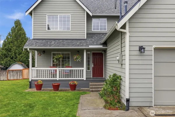 $935,000 | 15405 204th Avenue Southeast, Renton, WA 98059