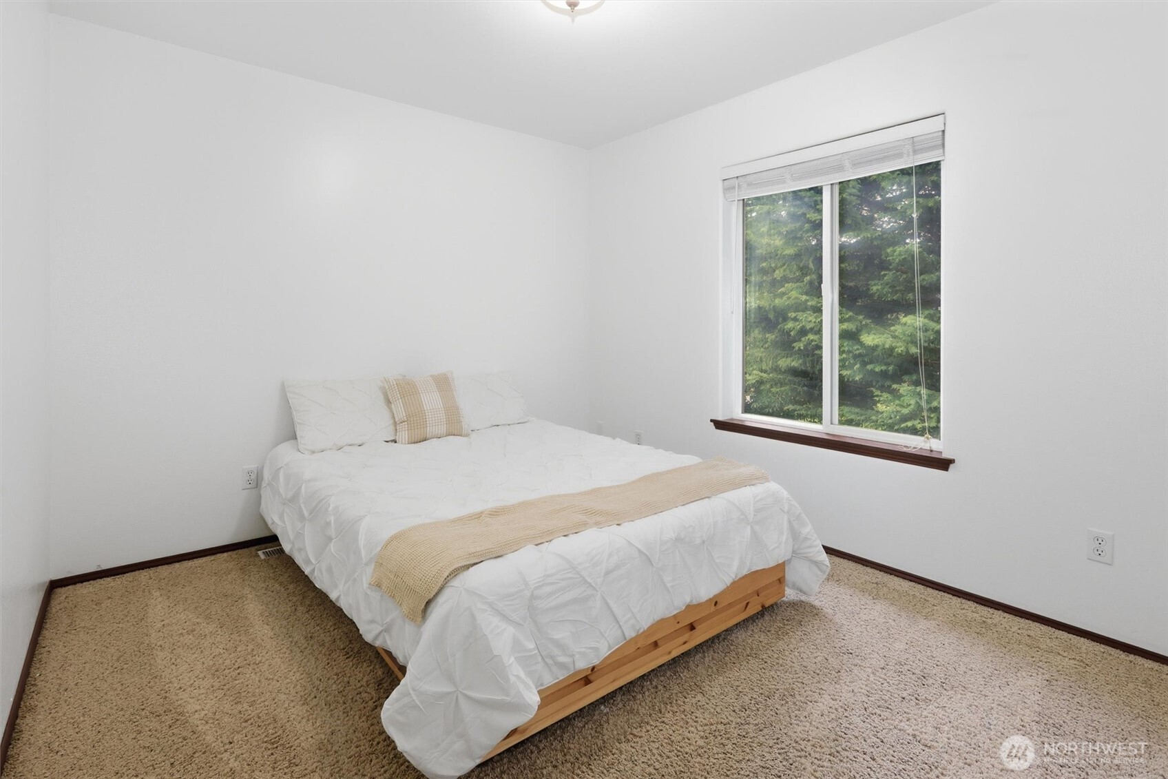 15405 204th Avenue Southeast Renton, WA 98059 - Photo 28 of 40