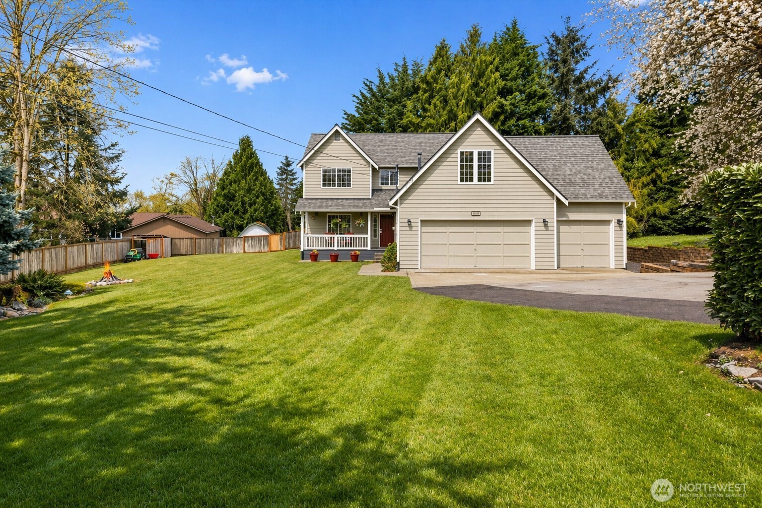 15405 204th Avenue Southeast Renton, WA 98059 - Photo 3 of 40