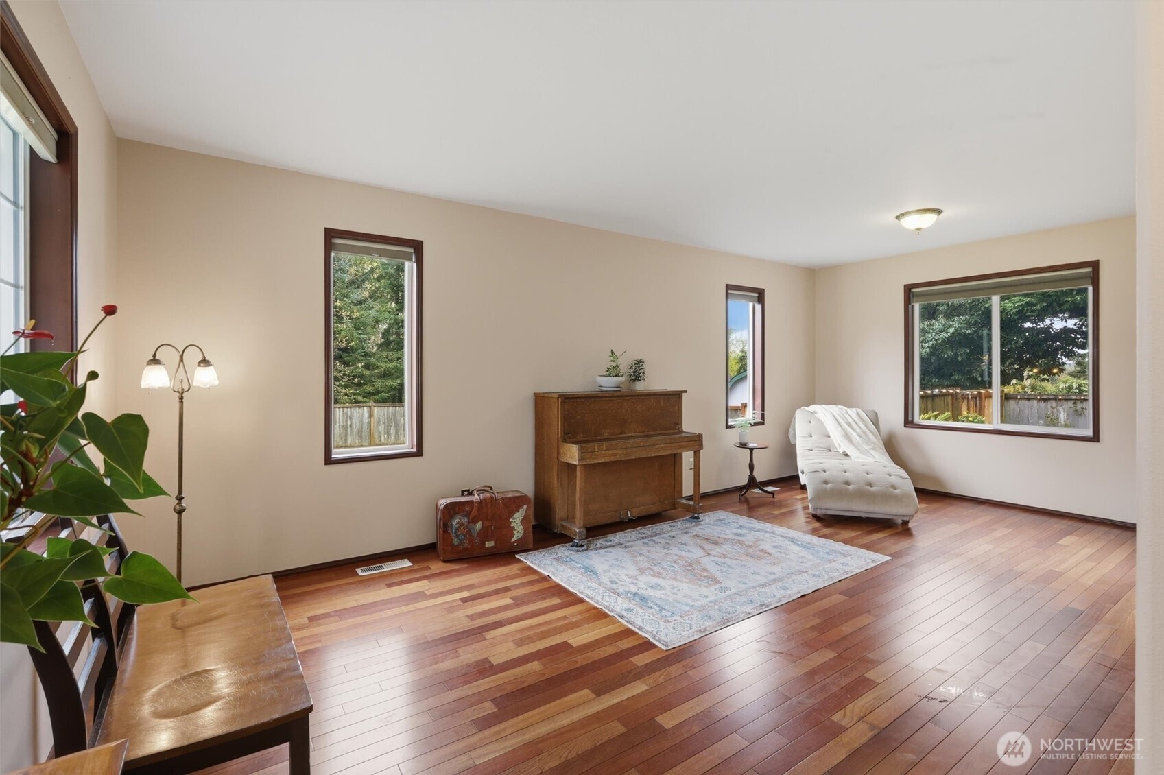 15405 204th Avenue Southeast Renton, WA 98059 - Photo 6 of 40