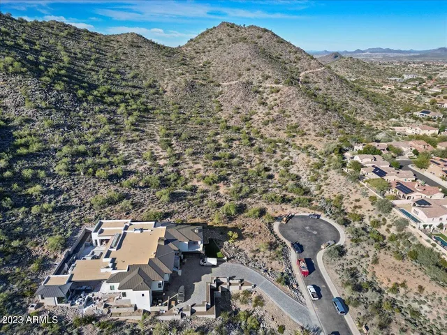 $699,000 | 8489 West El Cortez Place, Unit 1, Peoria, AZ 85383