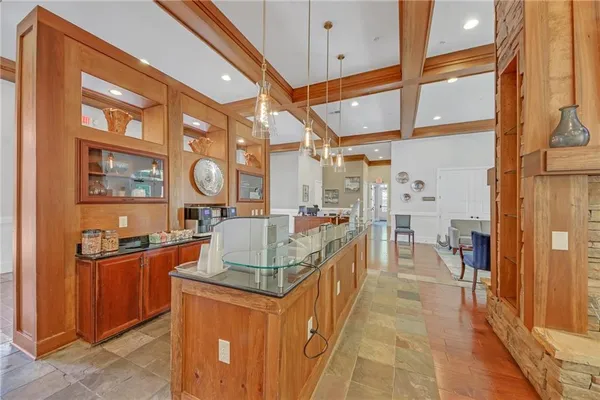 $3,250 | 200 River Vista Drive, Unit 718, Atlanta, GA 30339