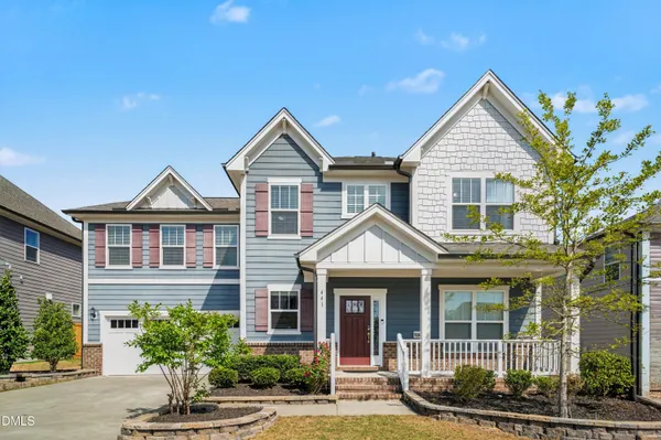 $905,000 | 441 Duggins Point, Apex, NC 27523