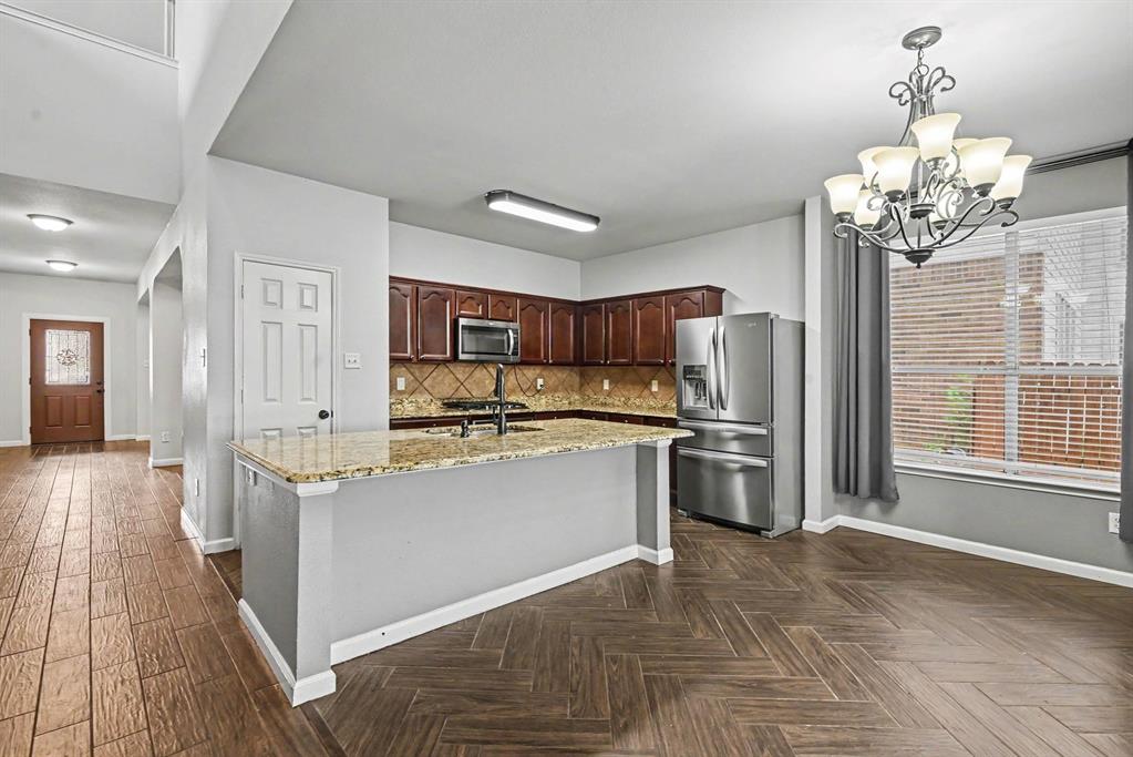 10005 Shelburne Road Fort Worth, TX 76244 - Photo 13 of 29