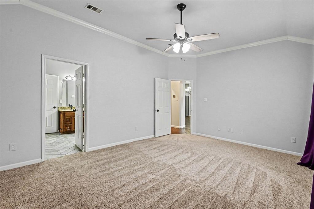 10005 Shelburne Road Fort Worth, TX 76244 - Photo 17 of 29
