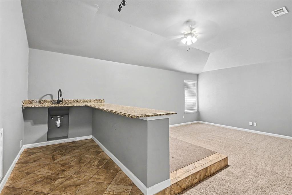 10005 Shelburne Road Fort Worth, TX 76244 - Photo 21 of 29