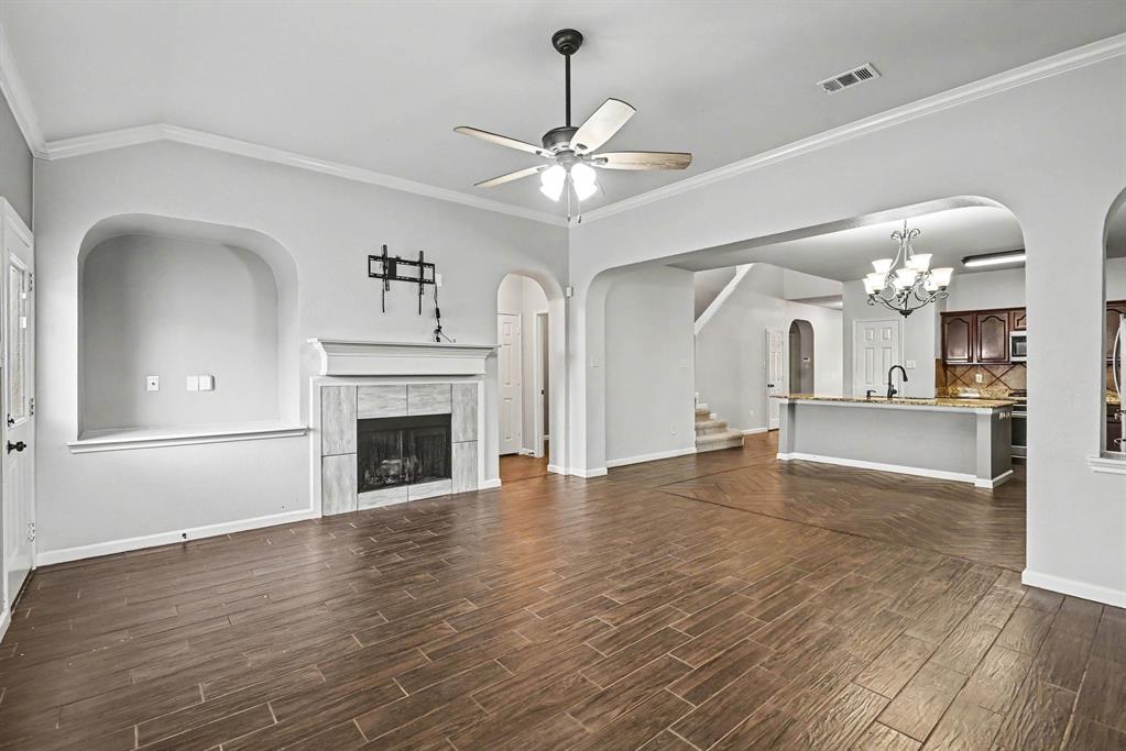 10005 Shelburne Road Fort Worth, TX 76244 - Photo 4 of 29