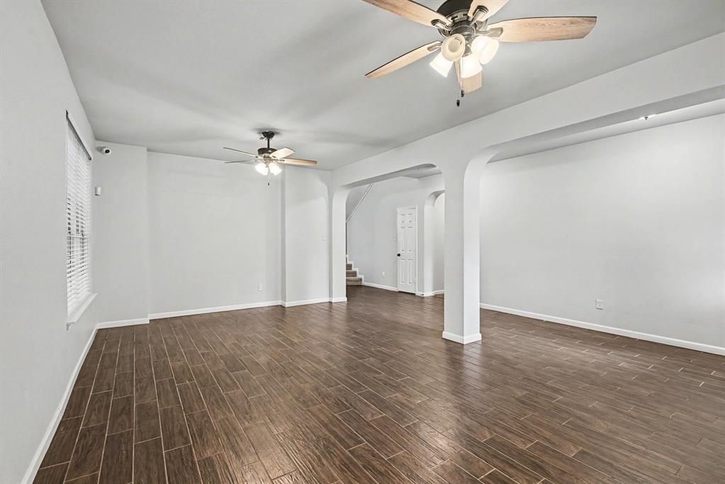10005 Shelburne Road Fort Worth, TX 76244 - Photo 7 of 29