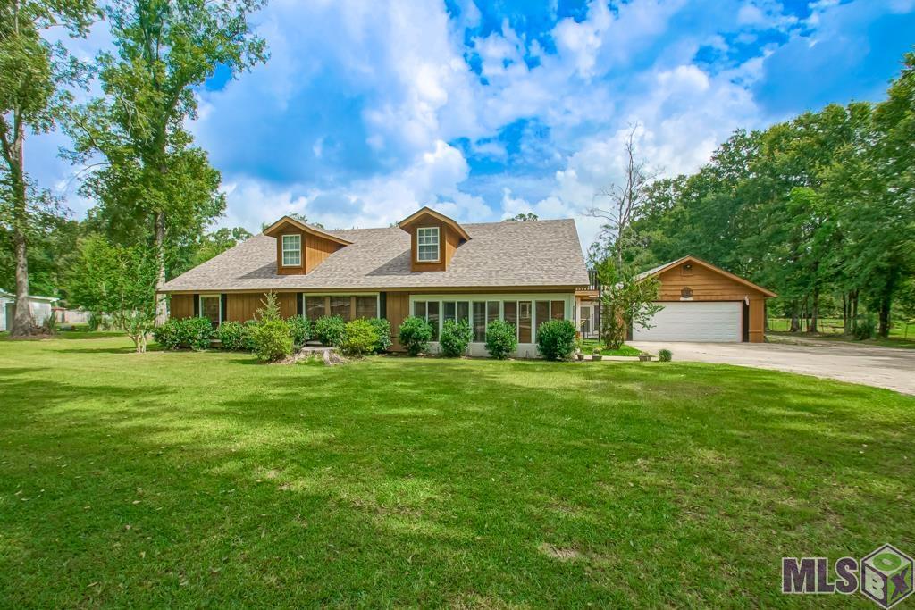 18759 McLin Road Livingston, LA 70754 - Photo 1 of 30 Gallery Image 1