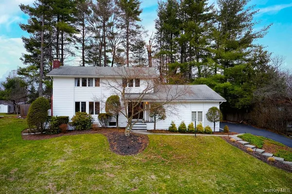 $575,000 | 42 Thornwood Drive, Poughkeepsie, NY 12603