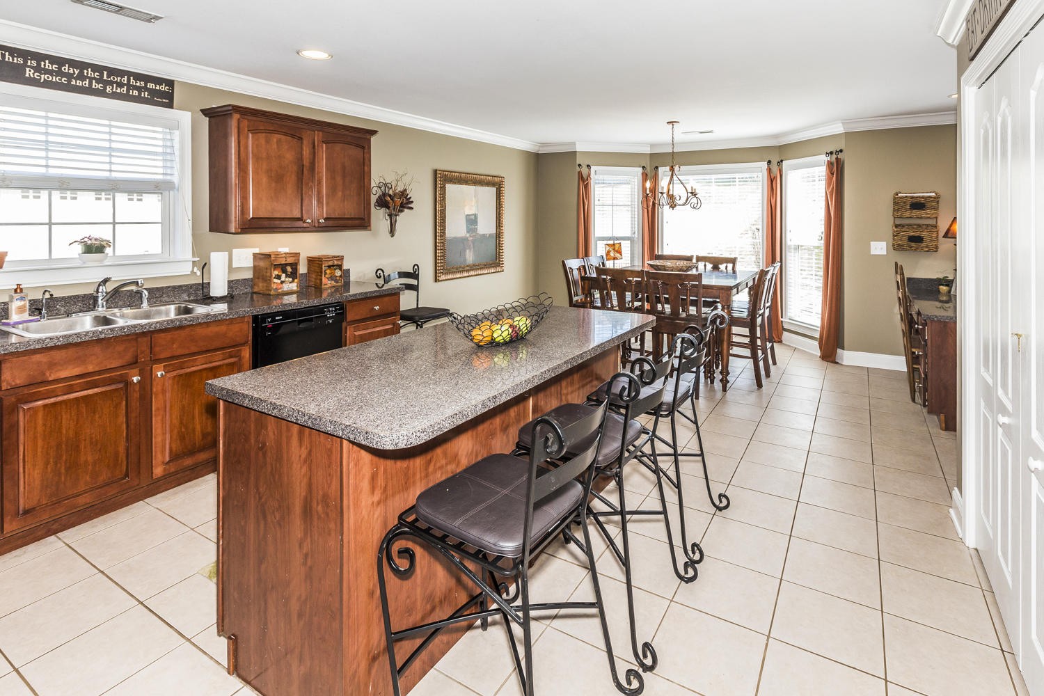 12648 Clear Ridge Road Knoxville, TN 37922 - Photo 9 of 32 Gallery Image 9
