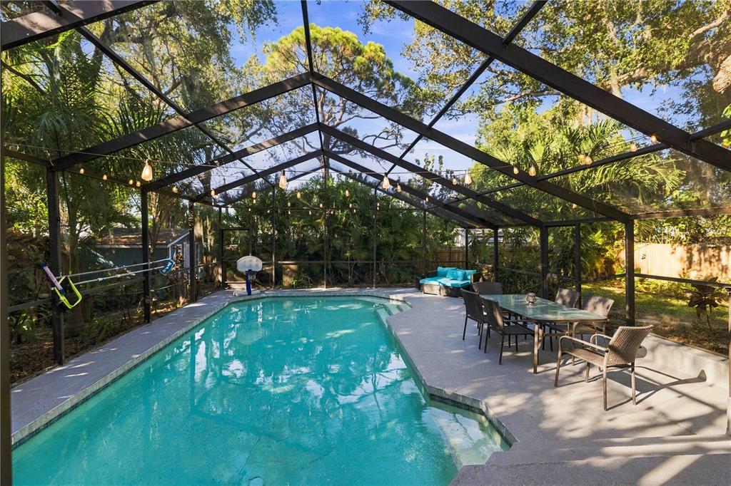 1613 Wharf Road Sarasota, FL 34231 - Photo 38 of 81 Gallery Image 38