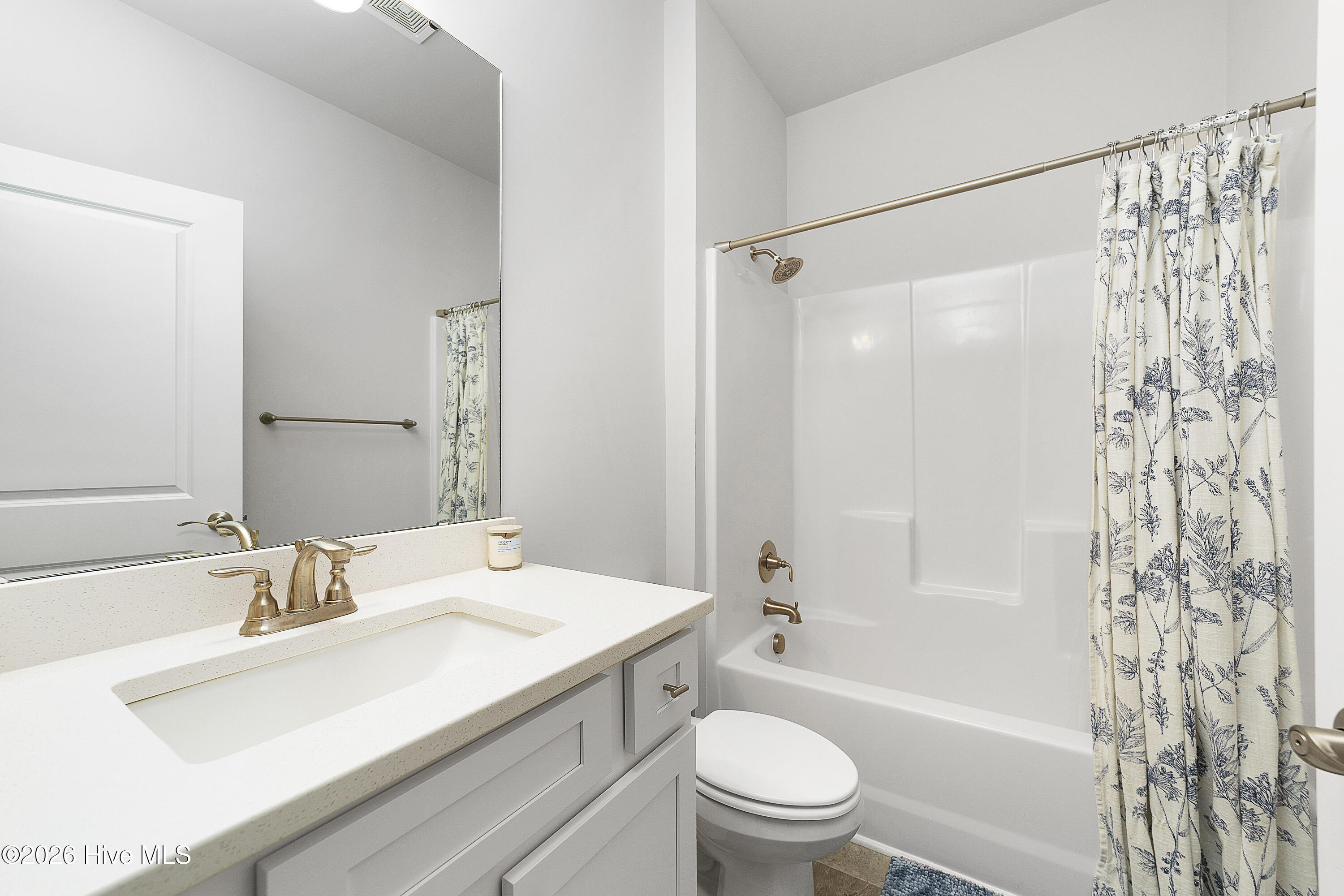 1011 Hot Rod Road New Bern, NC 28562 - Photo 12 of 25 Second Bathroom