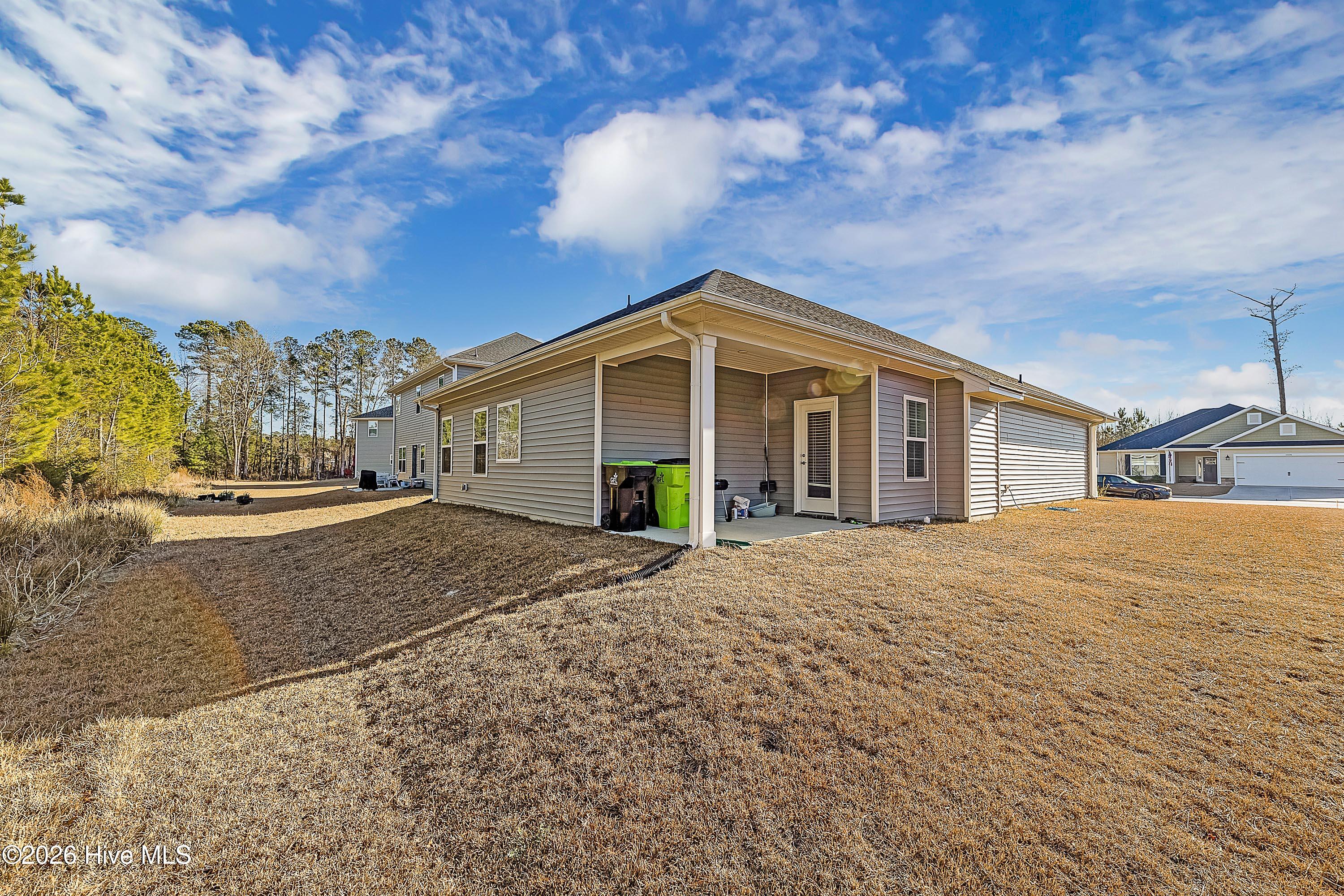 1011 Hot Rod Road New Bern, NC 28562 - Photo 19 of 25 Back