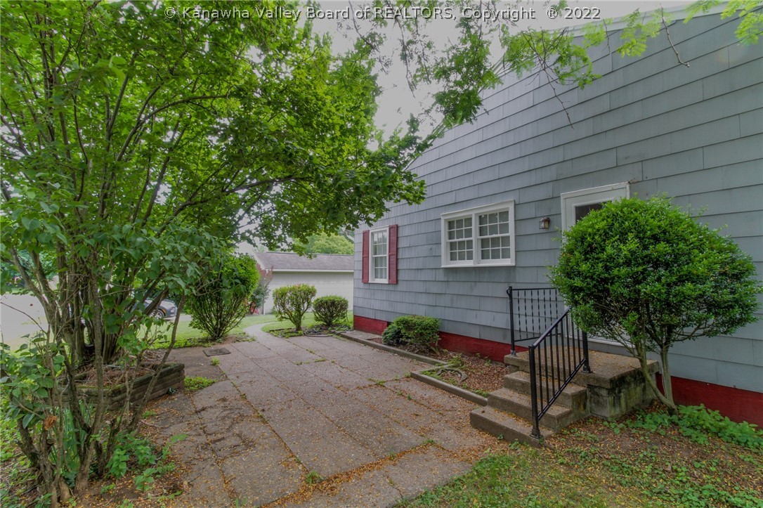 716 South Ritchie Avenue Ravenswood, WV 26164 - Photo 26 of 32 Gallery Image 26