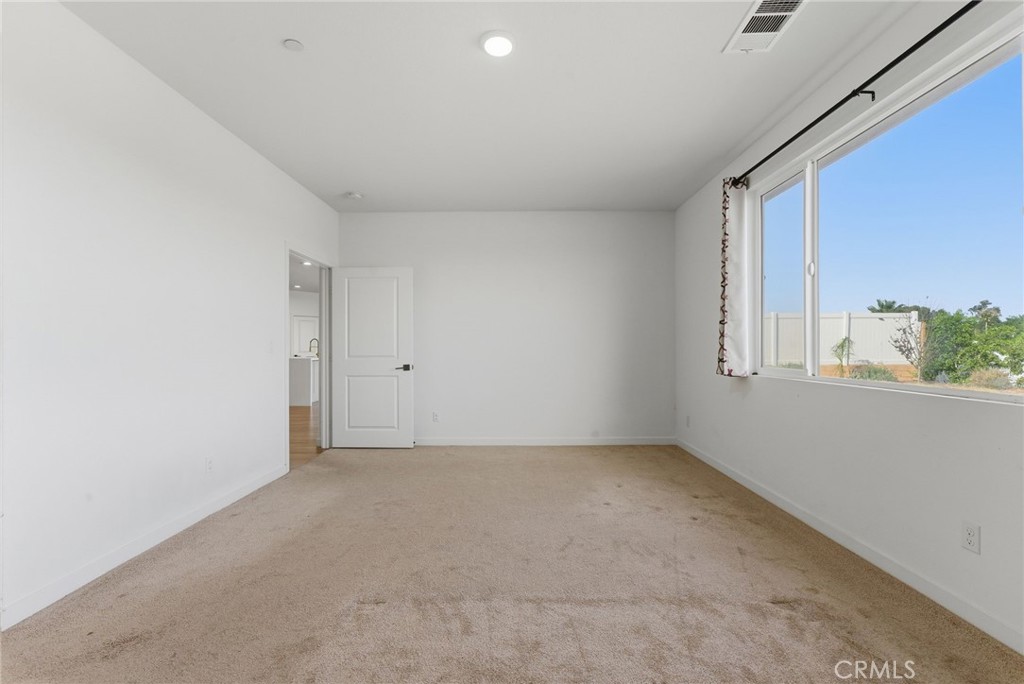 10710 Brookfield Drive Riverside, CA 92505 - Photo 14 of 32