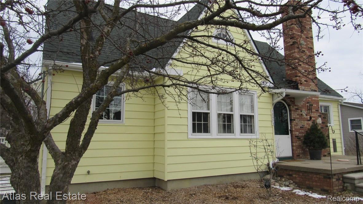 10095 Hegel Road Goodrich, MI 48438 - Photo 8 of 29 IMG_0692.JPG
