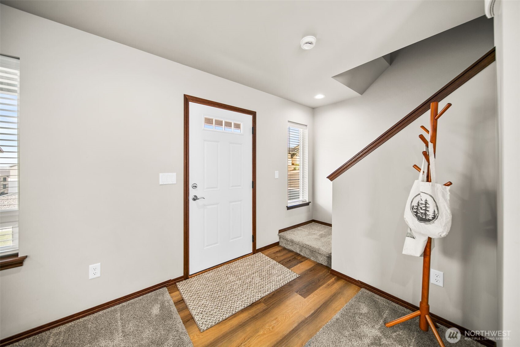 103 George Loop Rock Island, WA 98850 - Photo 14 of 40