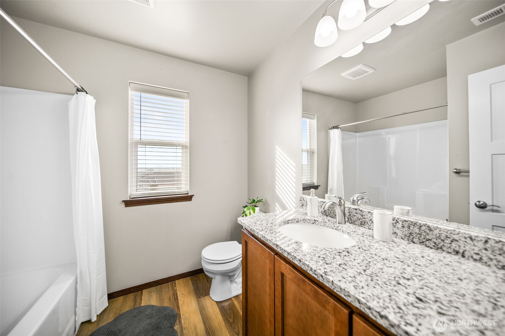 103 George Loop Rock Island, WA 98850 - Photo 20 of 40