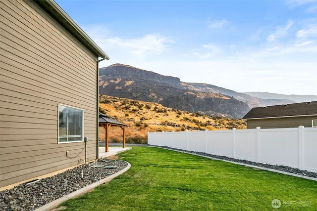 $514,000 | 103 George Loop, Rock Island, WA 98850