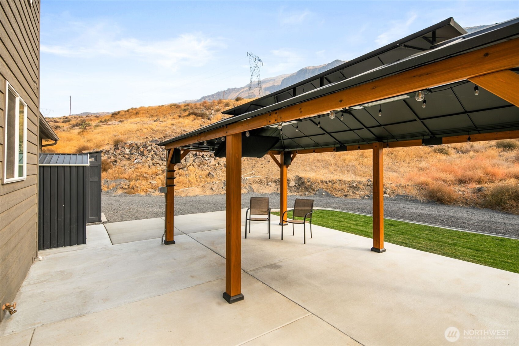 103 George Loop Rock Island, WA 98850 - Photo 36 of 40